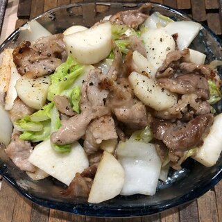 サクサクがやみつきです♪ 山芋と豚肉の炒めもの